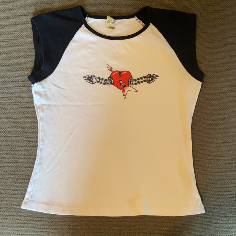 Tom Petty black and white baseball concert tee from 2007 Nashville show